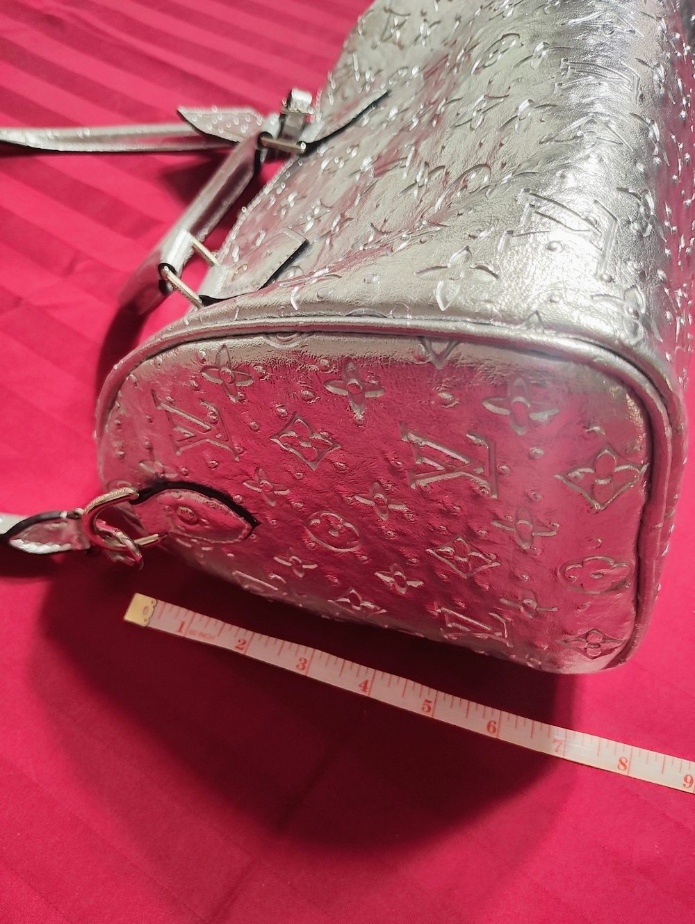 SALE NEW Designer Monogram Speedy Metallic Ostrich Silver Handbag LV MUST HAVE - Picture 5 of 6